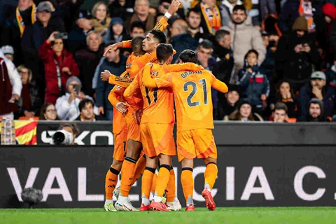 الملكي إلى الصدارة.. جدول ترتيب الدوري الإسباني بعد فوز ريال مدريد ضد فالنسيا